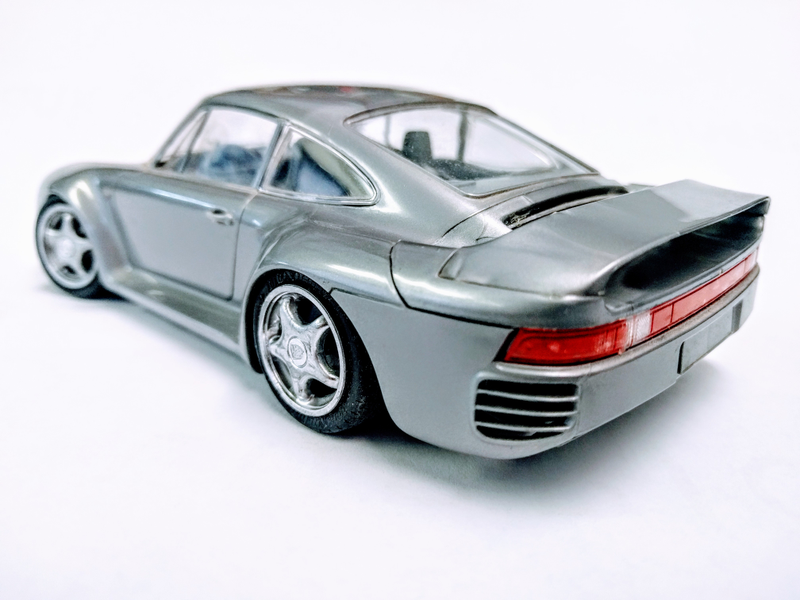 Illustration for article titled Teutonic Tuesday: Yo dawg, I heard you like 959s